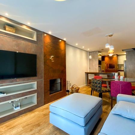 Duplex Com 03 Suites Em Gramado Eksteriør billede